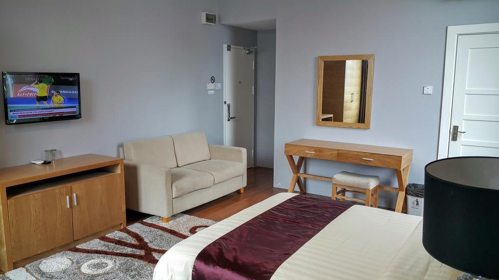 Residence 21 Boutique Inn Miri Exteriör bild